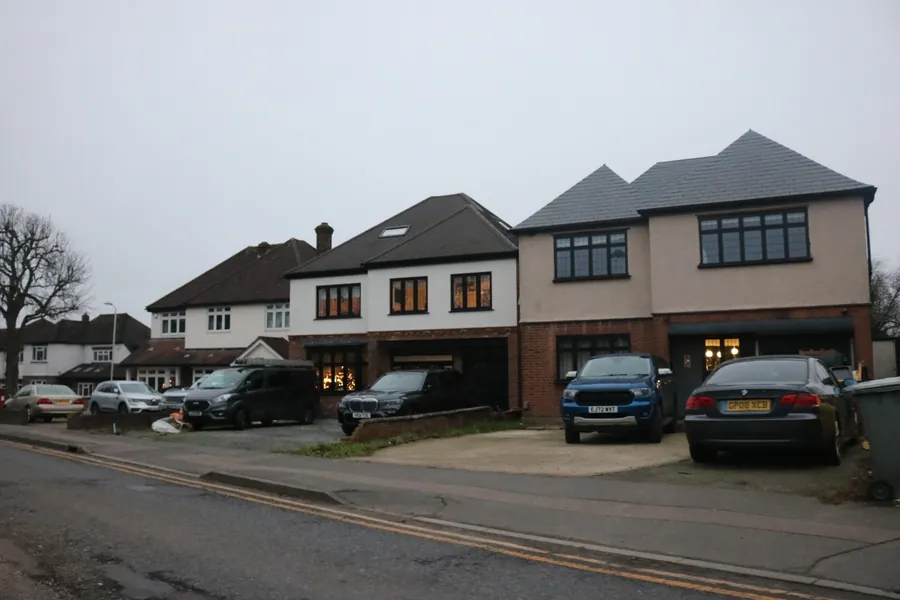 Detached house on a large plot with a sweeping gravel drive, typical of the bigger properties around Emerson Park and north Upminster